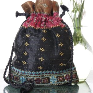 Kutch tasje- zwart