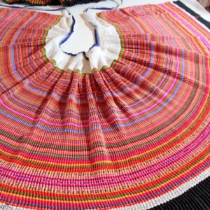 Black Hmong - rok modern